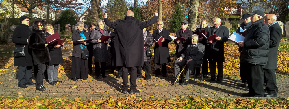 Der Stammchor der Harmonie am Totensonntag